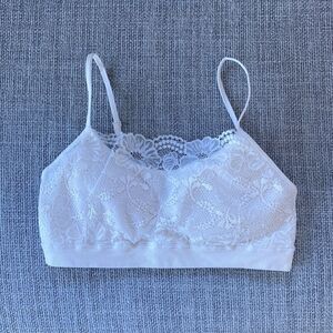 ‎No Boundaries Lace Bralette